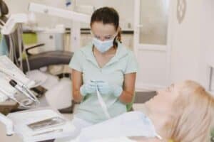 Many people associate allergies with sneezing, watery eyes, and congestion. However, far fewer realize how allergies can trigger jaw pain and tooth discomfort. This connection often goes unnoticed, leading individuals to seek dental treatment for symptoms that actually originate in the sinuses. The human body is deeply interconnected. The sinuses sit close to the upper jaw and teeth, meaning inflammation in one area can easily affect another. When allergies flare up, they can create pressure, swelling, and nerve irritation that extend into the oral cavity. As a result, what feels like a toothache might actually be a sinus issue. Understanding how allergies can trigger jaw pain and tooth discomfort is essential for proper diagnosis and treatment. Without this knowledge, people may undergo unnecessary dental procedures while the root cause remains untreated. This article explores the science behind this connection, the symptoms to watch for, and practical ways to manage the discomfort effectively. What Are Allergies? Allergies occur when the immune system reacts to substances that are typically harmless. These substances, known as allergens, can include pollen, dust mites, mold, pet dander, and certain foods. When exposed to an allergen, the body releases chemicals such as histamine. Histamine plays a central role in allergic reactions. It causes blood vessels to expand and tissues to swell, leading to common symptoms like congestion and inflammation. This inflammatory response is also a key factor in how allergies can trigger jaw pain and tooth discomfort. Common Allergy Triggers Several environmental and lifestyle factors can provoke allergic reactions. Seasonal allergies are often triggered by pollen from trees, grasses, and weeds. Indoor allergens, such as dust mites and mold, can cause symptoms year-round. Pet dander is another frequent trigger, especially in households with animals. Exposure to these allergens can lead to chronic sinus inflammation. Over time, this inflammation increases pressure in the facial region, which may radiate into the jaw and teeth. This is one of the primary ways how allergies can trigger jaw pain and tooth discomfort. Understanding Jaw Pain and Tooth Discomfort Jaw pain and tooth discomfort can arise from a variety of causes. These symptoms are often associated with dental issues, but they can also stem from muscular, neurological, or sinus-related conditions. Causes of Jaw Pain Jaw pain may result from temporomandibular joint disorders, muscle tension, arthritis, or injury. Stress is another contributing factor, as it can lead to clenching or grinding of the teeth. In some cases, sinus inflammation caused by allergies can create pressure that affects the jaw. Causes of Tooth Discomfort Tooth discomfort may be caused by cavities, gum disease, enamel erosion, or sensitivity. However, when multiple upper teeth are affected simultaneously, the cause is often sinus-related rather than dental. This distinction is crucial in understanding how allergies can trigger jaw pain and tooth discomfort. How Allergies Can Trigger Jaw Pain and Tooth Discomfort The relationship between allergies and oral pain involves several physiological mechanisms. These include sinus pressure, inflammation, and postnasal drip. Sinus Pressure and Its Effects The maxillary sinuses are located just above the upper teeth. When these sinuses become inflamed due to allergies, they can press against the roots of the teeth. This pressure may feel like a toothache, even in the absence of dental problems. Inflammation and Nerve Sensitivity Inflammation caused by allergic reactions can irritate the nerves in the face and jaw. This heightened sensitivity can make everyday activities such as chewing or speaking uncomfortable. It is another clear example of how allergies can trigger jaw pain and tooth discomfort. Postnasal Drip and Oral Irritation Postnasal drip occurs when excess mucus accumulates in the back of the throat. This can lead to irritation in the oral cavity, contributing to discomfort in the teeth and jaw. Over time, persistent irritation can worsen the sensation of pain. 7 Surprising Causes Linking Allergies to Dental Pain There are several lesser-known factors that connect allergies to jaw and tooth discomfort. Sinus Congestion Sinus congestion creates pressure that radiates into the upper jaw. This is one of the most direct ways allergies cause dental pain. Teeth Clenching Due to Discomfort Allergic discomfort can lead to unconscious teeth clenching, especially during sleep. This added pressure can strain the jaw muscles. Mouth Breathing Nasal congestion often forces individuals to breathe through their mouths. This can dry out oral tissues, increasing sensitivity and discomfort. Dehydration Many allergy medications reduce saliva production. Saliva is essential for protecting teeth, so reduced levels can lead to increased irritation. Histamine Reactions Histamines contribute to inflammation throughout the body, including the gums and jaw. This can intensify pain sensations. Ear Pressure and Jaw Tension The ears and jaw share nerve pathways. Pressure in the ears caused by allergies can lead to tension in the jaw. Sleep Disruption Allergies often interfere with sleep quality. Poor sleep can increase pain sensitivity and contribute to teeth grinding. Symptoms to Watch For Recognizing the symptoms associated with allergy-related dental pain is essential for proper treatment. Common signs include pressure in the upper teeth, jaw soreness, headaches, facial tenderness, and increased tooth sensitivity. These symptoms often fluctuate with allergy severity. Differentiating Allergy Pain vs Dental Issues Allergy-related pain typically affects multiple teeth and worsens with congestion. In contrast, dental pain is usually localized and may be accompanied by swelling or infection. Understanding these differences helps clarify how allergies can trigger jaw pain and tooth discomfort. Diagnosis and When to See a Doctor Accurate diagnosis is critical. If pain is localized to a single tooth or accompanied by swelling, a dentist should be consulted. However, if symptoms align with seasonal allergies or sinus pressure, a medical doctor may be more appropriate. Ignoring persistent symptoms can lead to complications. Therefore, it is important to seek professional advice when necessary. Treatment Options Treatment depends on the underlying cause. Addressing allergies often alleviates the associated jaw and tooth discomfort. Home Remedies Simple remedies can provide relief. Staying hydrated helps maintain saliva production. Using a humidifier can reduce dryness in the air. Warm compresses applied to the face can ease sinus pressure. Saline nasal rinses can also help clear congestion. Medical Treatments Medical options include antihistamines, decongestants, nasal sprays, and pain relievers. These treatments target inflammation and congestion, addressing the root cause of the discomfort. For more detailed medical guidance, visit https://www.aaaai.org Preventive Measures Preventing allergic reactions is one of the most effective ways to avoid discomfort. Keeping living spaces clean, using air purifiers, and minimizing exposure to allergens can significantly reduce symptoms. Regularly washing bedding and maintaining good indoor air quality are also important steps. Lifestyle Tips for Relief Lifestyle adjustments can make a significant difference. Managing stress can reduce teeth clenching. Practicing good oral hygiene helps protect against secondary issues. Ensuring adequate sleep supports overall health and reduces pain sensitivity. Hydration is particularly important. Drinking enough water helps maintain saliva levels and prevents dryness. FAQs Can allergies really cause tooth pain? Yes, allergies can cause tooth pain, particularly due to sinus pressure affecting the upper teeth. How do I know if my tooth pain is from allergies? If the pain affects multiple teeth and worsens with congestion, it is likely related to allergies. Can antihistamines help with jaw pain? Antihistamines can reduce inflammation, which may relieve associated jaw discomfort. Should I see a dentist or doctor first? If the pain is localized, see a dentist. If it coincides with allergy symptoms, consult a doctor. Can allergies cause long-term dental problems? Not directly, but symptoms like dry mouth can increase the risk of dental issues over time. Is jaw pain from allergies common? Yes, especially during allergy seasons when sinus inflammation is more prevalent. Conclusion Understanding how allergies can trigger jaw pain and tooth discomfort provides valuable insight into a commonly overlooked issue. The connection between sinus health and oral health is significant, and recognizing it can prevent unnecessary treatments. By identifying symptoms early, seeking appropriate care, and adopting preventive measures, individuals can manage their discomfort effectively. Awareness is the first step toward relief, and with the right approach, it is entirely possible to reduce or eliminate these symptoms.